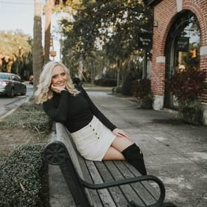 Meet your Posher, Gabrielle